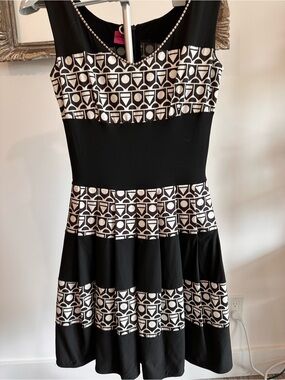 Save The Queen Black & White Geo-Print Fit-and-Flare Dress